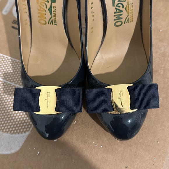 Salvatore Ferragamo Pumps Size 6 and 6.5; Selling as a Set USED NO SHOE BOX - Picture 5 of 6